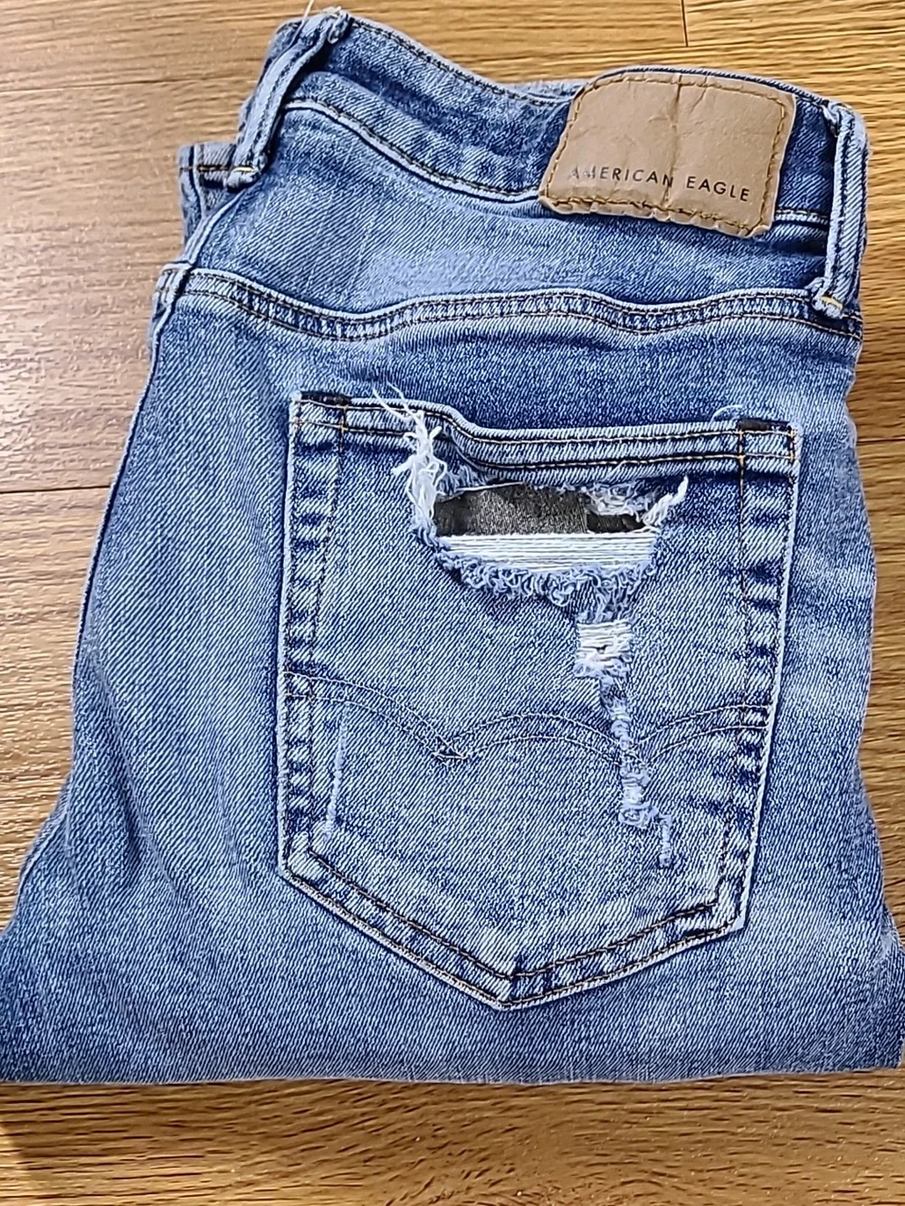 American Eagle Athletic Skinny 29x27 Pre-owned Destroyed Denim Strech Jeans